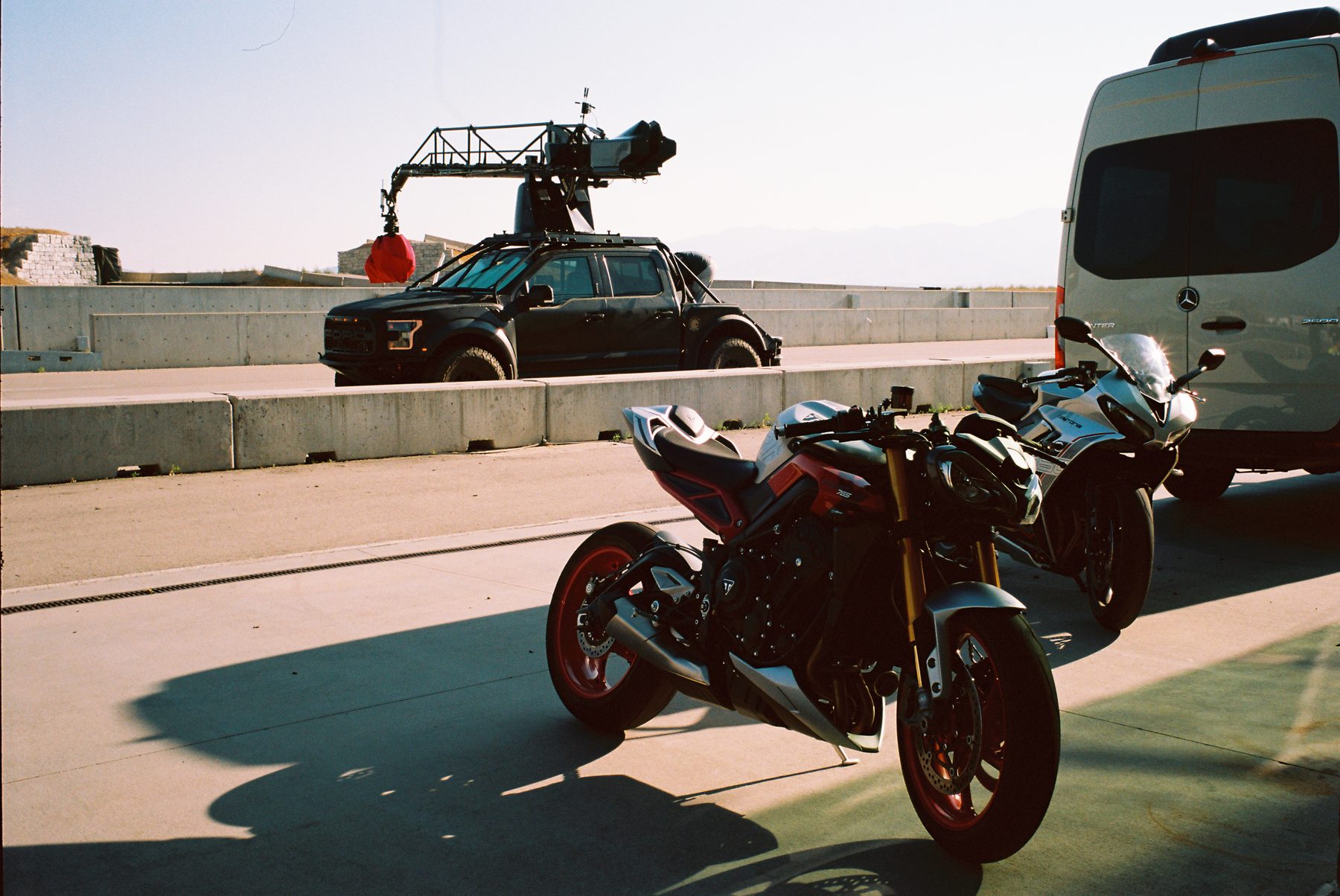 Behind the scenes photograph 140
