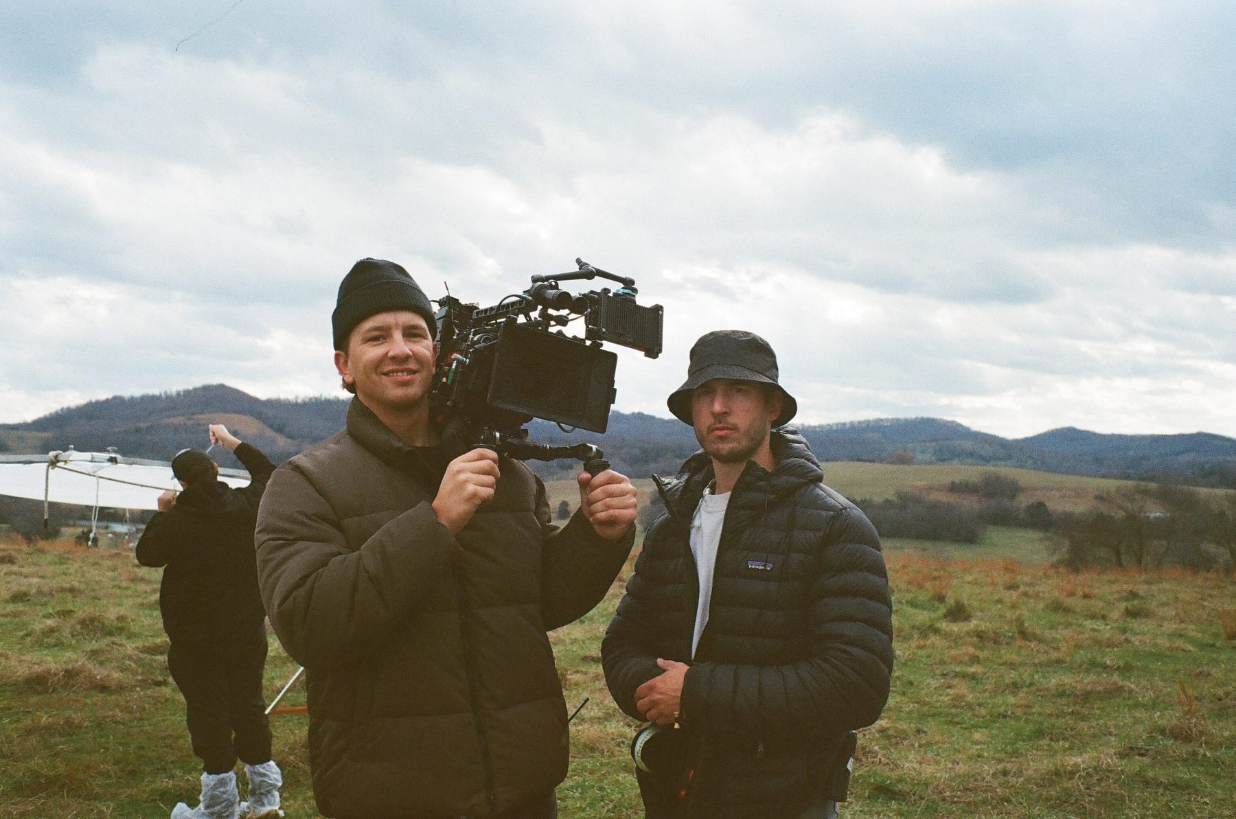 Behind the scenes photograph 100