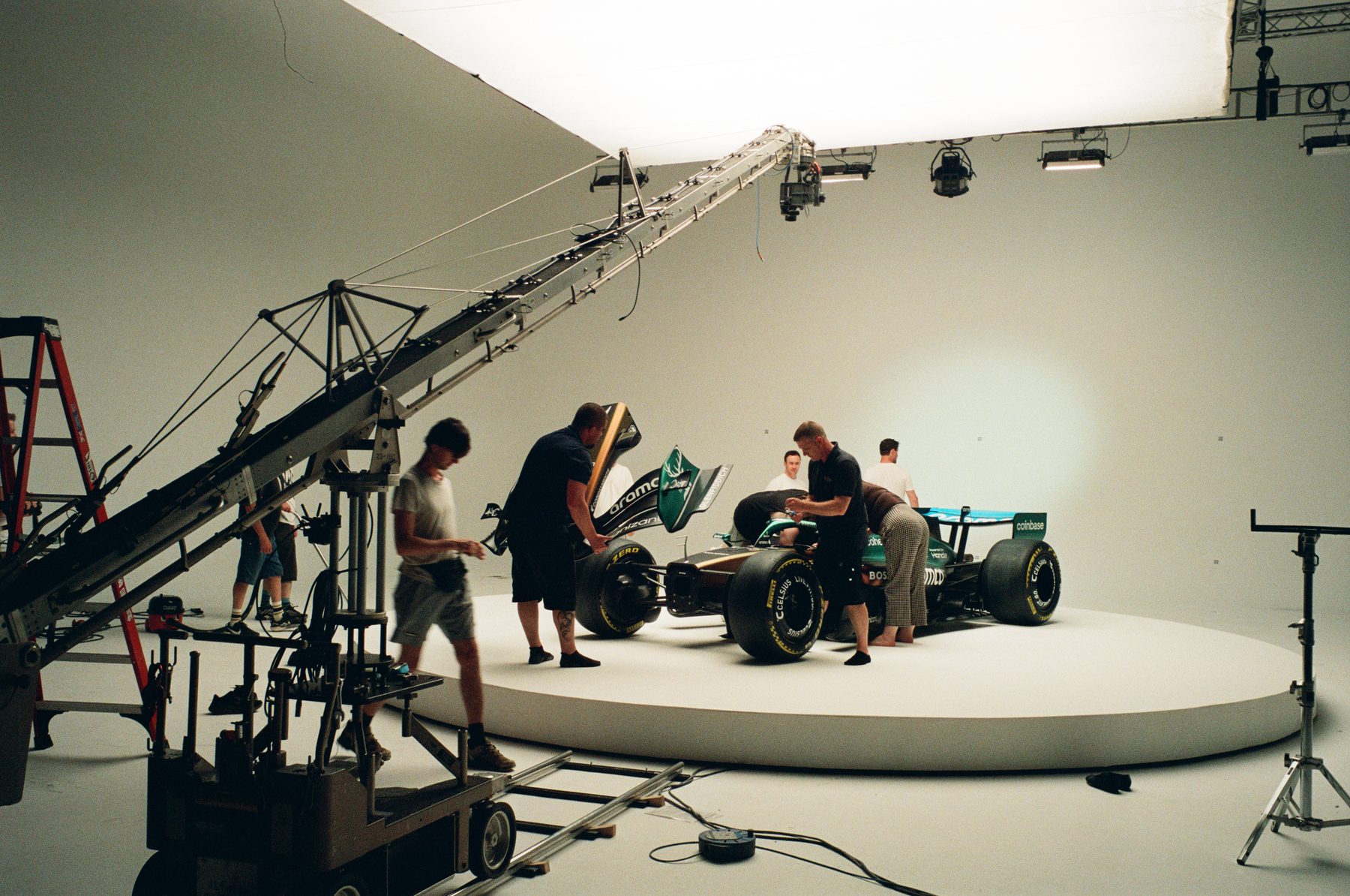 Behind the scenes photograph 89