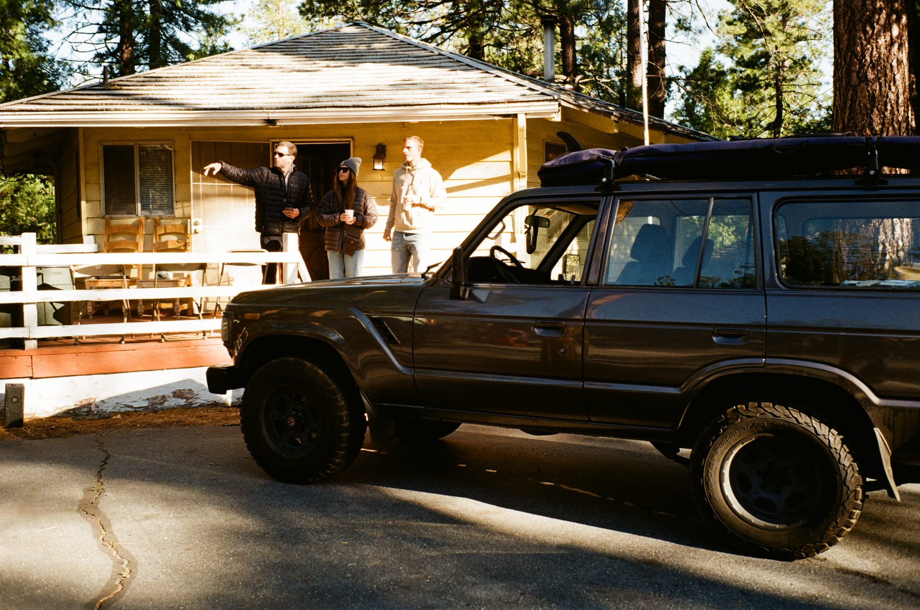Behind the scenes photograph 83