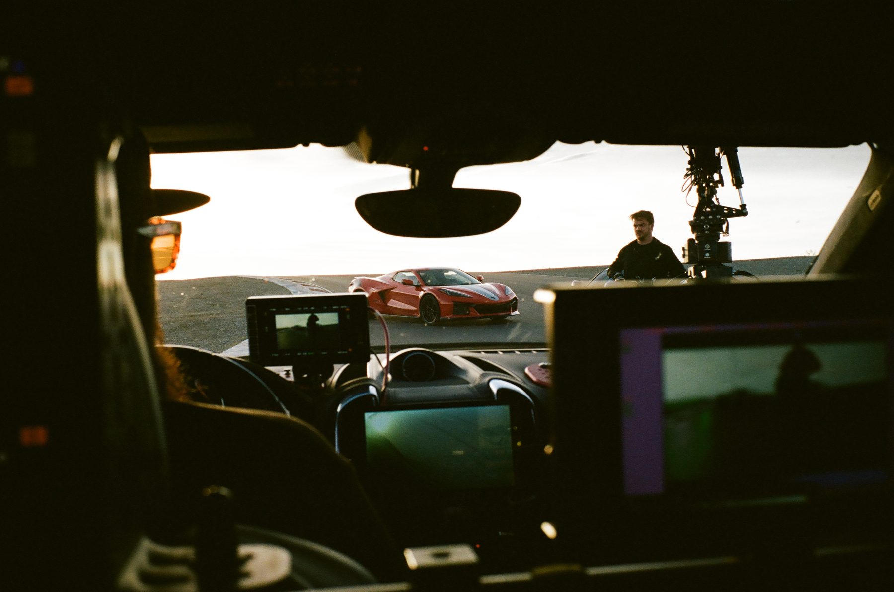 Behind the scenes photograph 132